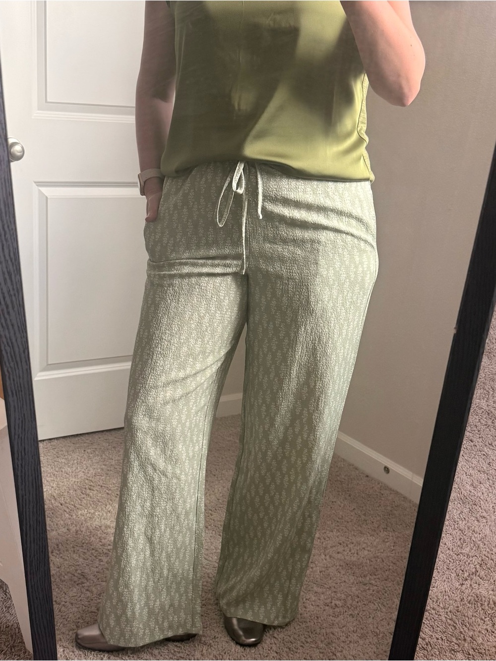 Hippie Rose Sage Green Printed Drawstring Pants